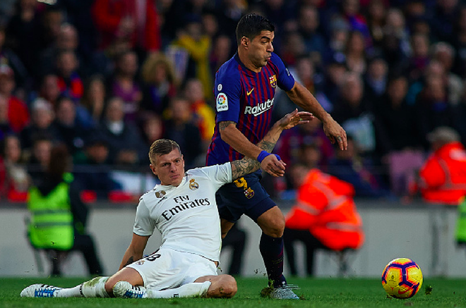 Bạn tri kỷ của Messi ghi 3 b&agrave;n, Real Madrid thảm bại nhục nh&atilde; 1-5 trước Barca ở trận Si&ecirc;u kinh điển - Ảnh 11.
