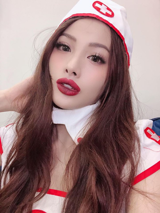 Sao Việt nhập cuộc Halloween: Từ Harry Potter đến dị nh&acirc;n da xanh Mystique h&oacute;a trang giống đến ngỡ ng&agrave;ng - Ảnh 9.