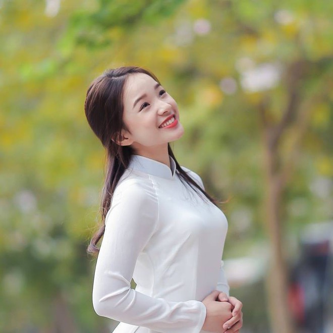 Con gái lớn NSƯT Thanh Thanh Hiền ngày càng xinh, đang là du học sinh ở Mỹ - Ảnh 2.