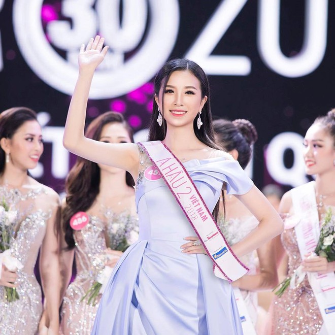 Không phải Á hậu Thúy An, đây mới là người đẹp đại diện Việt Nam chinh chiến Miss International 2018 - Ảnh 1.