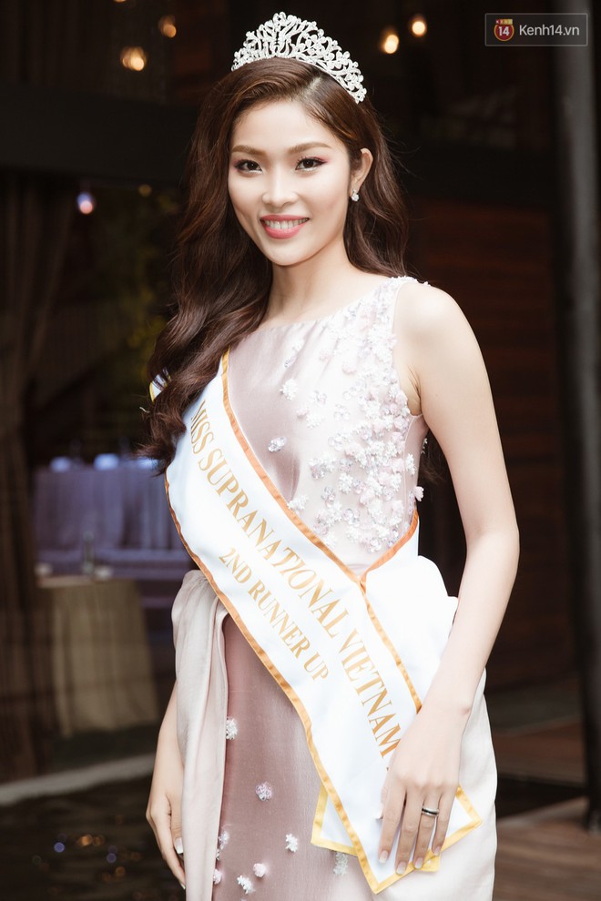 Top 3 Hoa hậu Si&ecirc;u quốc gia Việt Nam 2018 đọ sắc sau hơn 1 th&aacute;ng đăng quang, ai hơn ai? - Ảnh 5.