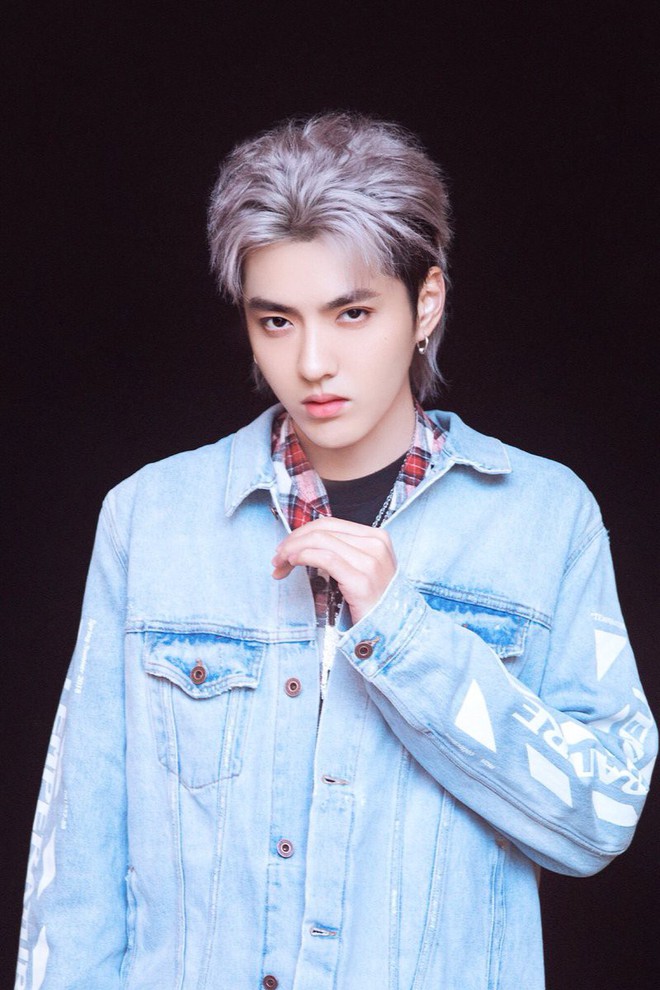 Bất ngờ bị hỏi về quãng thời gian trước khi rời EXO, Kris Wu nói gì? - Ảnh 1.