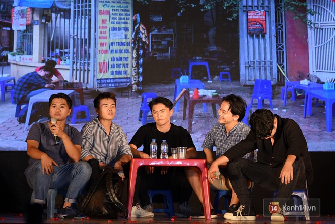 Nam sinh Học viện B&aacute;o ch&iacute; h&oacute;a th&acirc;n th&agrave;nh mẹ chồng đanh đ&aacute;, mắng chửi con trai như h&aacute;t hay - Ảnh 14.