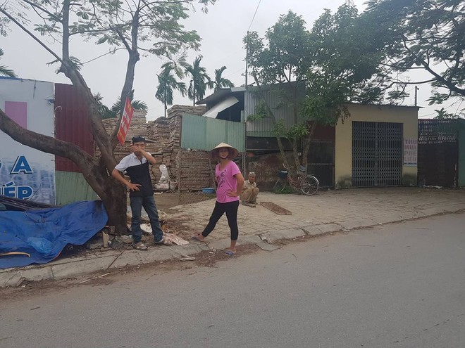 Hải Ph&ograve;ng: Người đi đường bị d&acirc;y c&aacute;p viễn th&ocirc;ng cứa cổ, phải nhập viện - Ảnh 4.