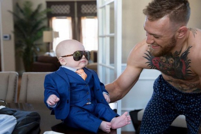 Bặm trợn, đầu gấu nhưng Gã điên Conor McGregor lại có một cậu quý tử đáng yêu hết cỡ - Ảnh 7.