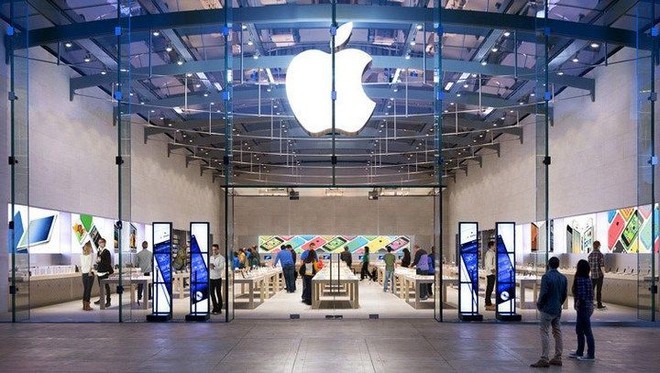 Sợ bị cướp thêm nhiều lần nữa, Apple Store mời hẳn cảnh sát tới để bảo vệ cửa hàng - Ảnh 1.