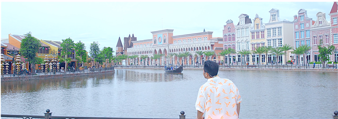 Ch&agrave;ng ho&agrave;ng tử c&ocirc; đơn&rdquo; Phạm Hồng Phước l&agrave;m MV si&ecirc;u độc đi t&igrave;m b&iacute; mật hạnh ph&uacute;c - Ảnh 4.