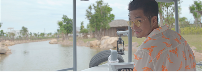 Ch&agrave;ng ho&agrave;ng tử c&ocirc; đơn&rdquo; Phạm Hồng Phước l&agrave;m MV si&ecirc;u độc đi t&igrave;m b&iacute; mật hạnh ph&uacute;c - Ảnh 5.