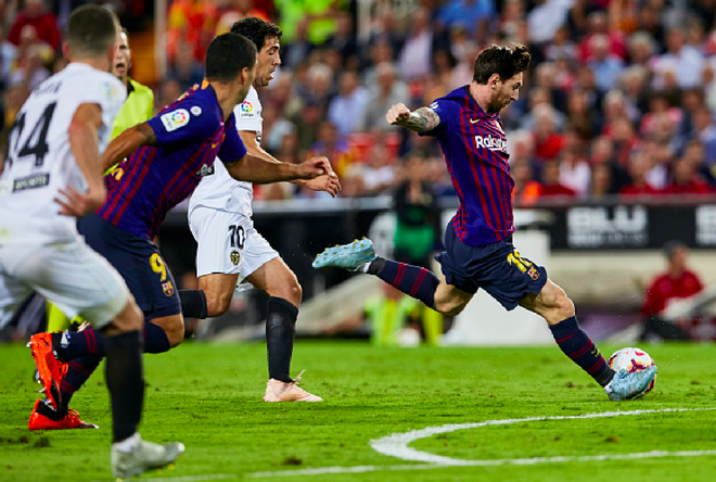 Messi ghi b&agrave;n, Barca vẫn bị cầm h&ograve;a v&agrave; đ&aacute;nh mất ng&ocirc;i đầu La Liga - Ảnh 6.