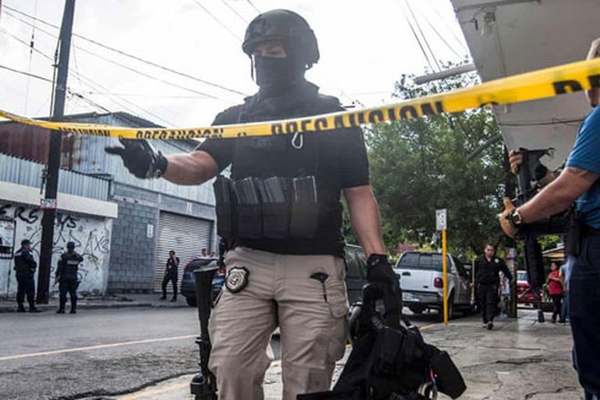 Bắt giữ cặp vợ chồng nghi giết hại 10 phụ nữ tại Mexico - Ảnh 1.