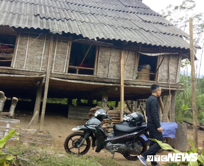 Nam sinh bị trường Sỹ quan Thông tin trả về địa phương được 2 doanh nghiệp nhận đỡ đầu - Ảnh 3.