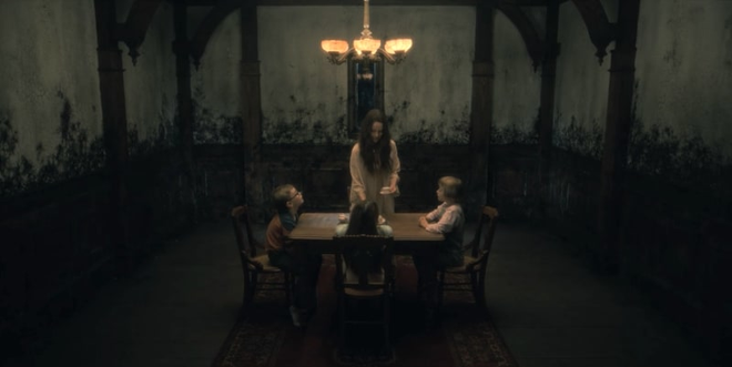 Ơn trời, The Haunting of Hill House đã không có một cái kết đau đớn như dự tính - Ảnh 3.