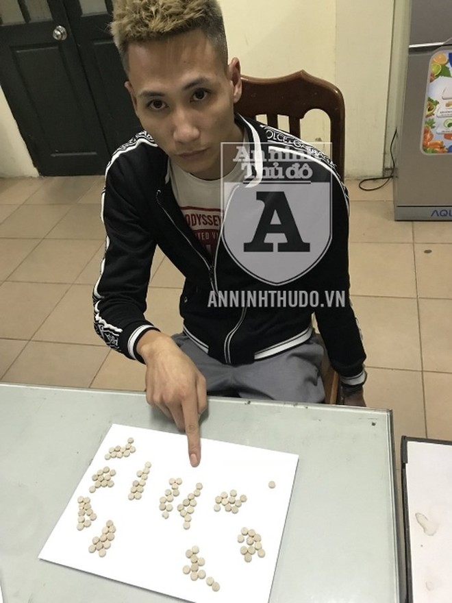Giấu hơn 100 vi&ecirc;n ma t&uacute;y v&agrave;o quần l&oacute;t, kẻ ngoan cố vẫn lọt tầm ngắm của Tổ Y13/141 - Ảnh 3.