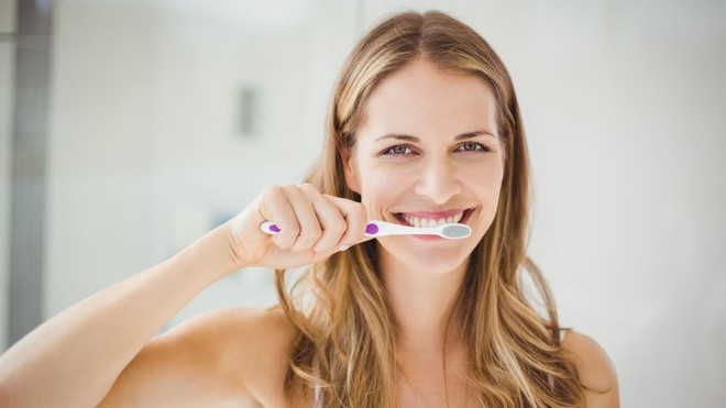 Đau buốt răng đến mấy cũng có thể khắc phục hiệu quả nhờ những tuyệt chiêu sau - Ảnh 1. Đau buốt răng đến mấy cũng có thể khắc phục hiệu quả nhờ những tuyệt chiêu sau - Ảnh 1.