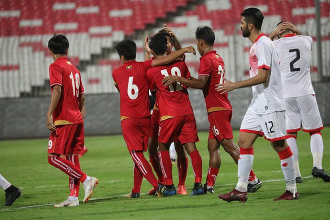 Đối thủ c&ugrave;ng bảng với tuyển Việt Nam l&agrave;m chuyện hy hữu ở AFF Cup 2018 - Ảnh 2.