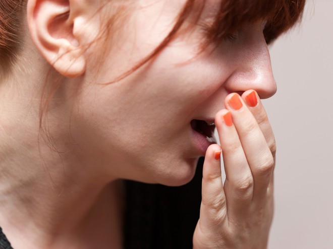 Những dấu hiệu bất thường xung quanh vùng cổ họng cảnh báo nguy cơ mắc bệnh ung thư tuyến giáp rất cao - Ảnh 5.