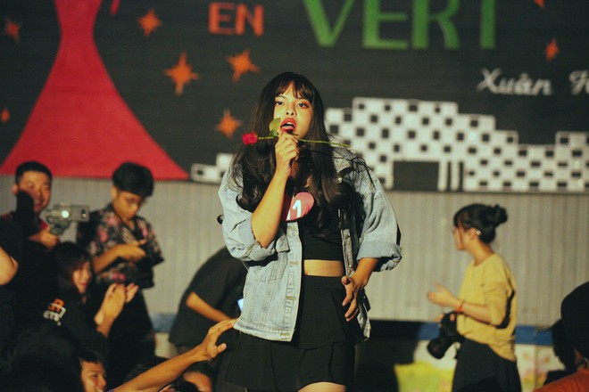 Những nam sinh rất đẹp trai nhưng khi giả g&aacute;i lại xinh xắn đến mức chị em ph&aacute;t hờn v&igrave; ghen tỵ - Ảnh 6.