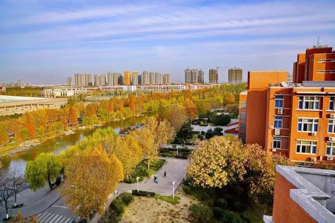 Ngất ngây ngắm trọn những trường Đại học có mùa thu đẹp nhất Trung Quốc - Ảnh 1.