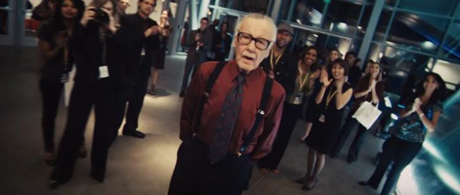 Nhìn lại gia tài vai diễn cameo trên màn ảnh rộng đầy thú vị của thiên tài Stan Lee - Ảnh 11.