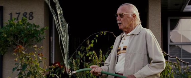 Nhìn lại gia tài vai diễn cameo trên màn ảnh rộng đầy thú vị của thiên tài Stan Lee - Ảnh 6.