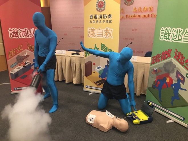 Linh vật sở cứu hỏa Hong Kong gây sốt MXH khu vực, dân mạng Việt cho rằng trông giống hệt style Điện Máy Xanh - Ảnh 4.