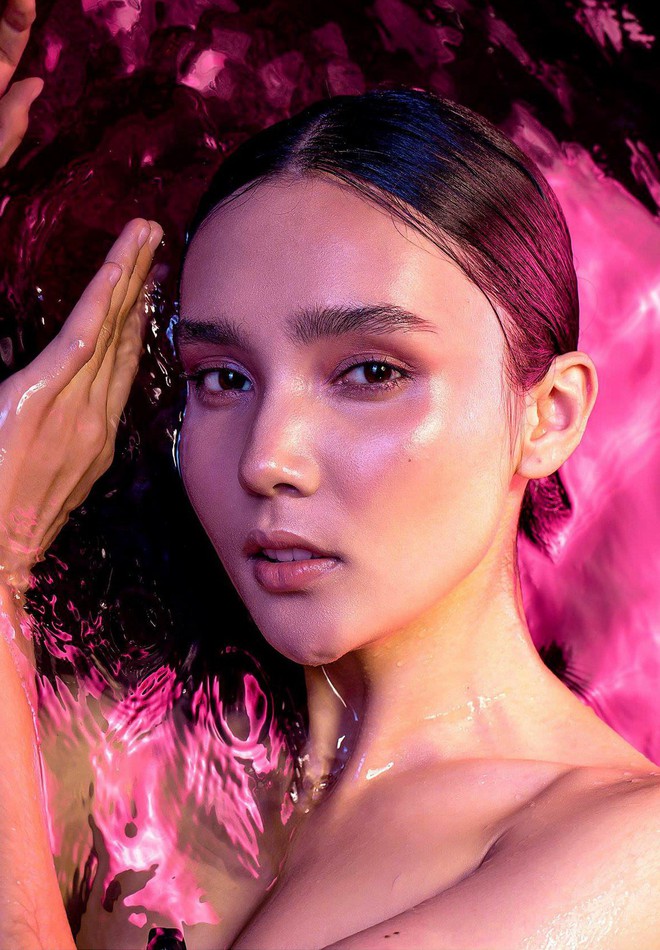 Mẹ của th&iacute; sinh Next Top M&ocirc;ng Cổ vừa qua đời đề nghị giữ lại những cảnh quay c&oacute; mặt con g&aacute;i - Ảnh 1.