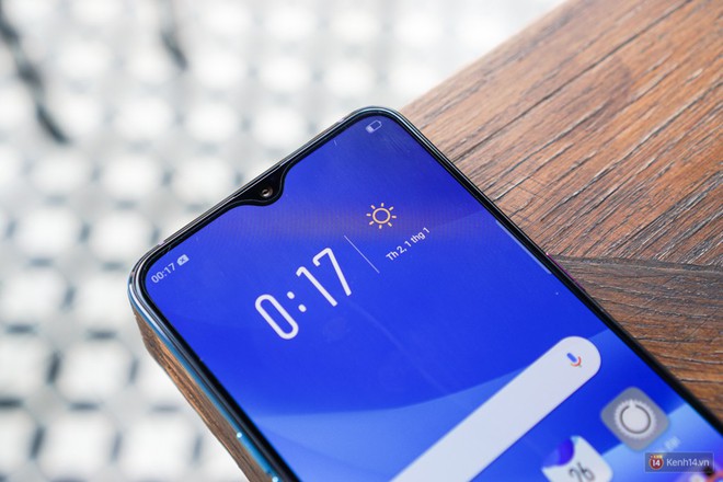 Mở hộp điện thoại Oppo R17 Pro xanh xanh hồng hồng chị em nhìn vào thích mê - Ảnh 8.