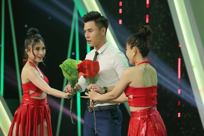 Trấn Th&agrave;nh rơi nước mắt về c&acirc;u chuyện của anh ch&agrave;ng đồng t&iacute;nh mất đi người bạn đời trước ng&agrave;y cưới - Ảnh 3.