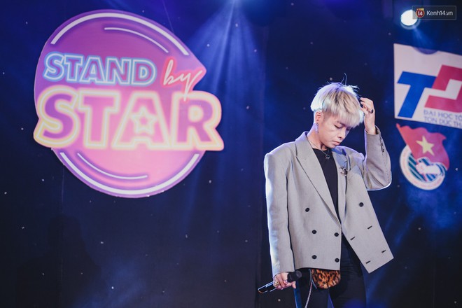 Stand By Star: Gần 30 ca sĩ Vpop đình đám bậc nhất mang loạt hit bự, cháy cùng hàng ngàn sinh viên mừng ngày 20/11 - Ảnh 10.