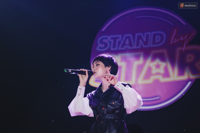 Stand By Star: Gần 30 ca sĩ Vpop đình đám bậc nhất mang loạt hit bự, cháy cùng hàng ngàn sinh viên mừng ngày 20/11 - Ảnh 19.