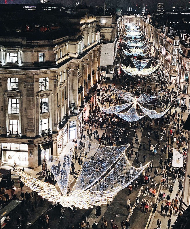 Những khoảnh khắc giao mùa ở London: Cả thành phố được trang hoàng lộng lẫy cho mùa Giáng sinh đang đến - Ảnh 5.