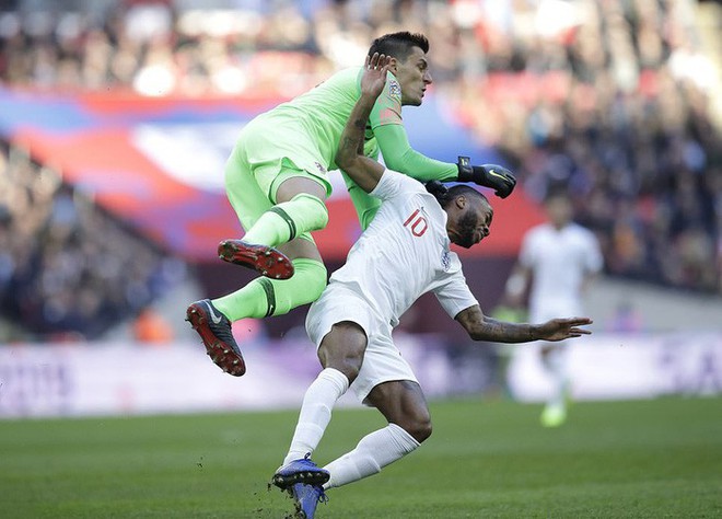 Ngược d&ograve;ng cảm x&uacute;c hạ Croatia, tuyển Anh lấy suất b&aacute;n kết UEFA Nations League của T&acirc;y Ban Nha - Ảnh 2.