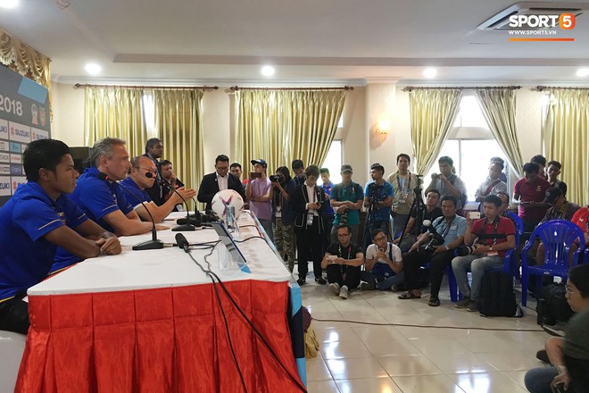 Phóng viên Việt Nam áp đảo toàn diện phóng viên Myanmar ngay trên chính sân khách - Ảnh 10.