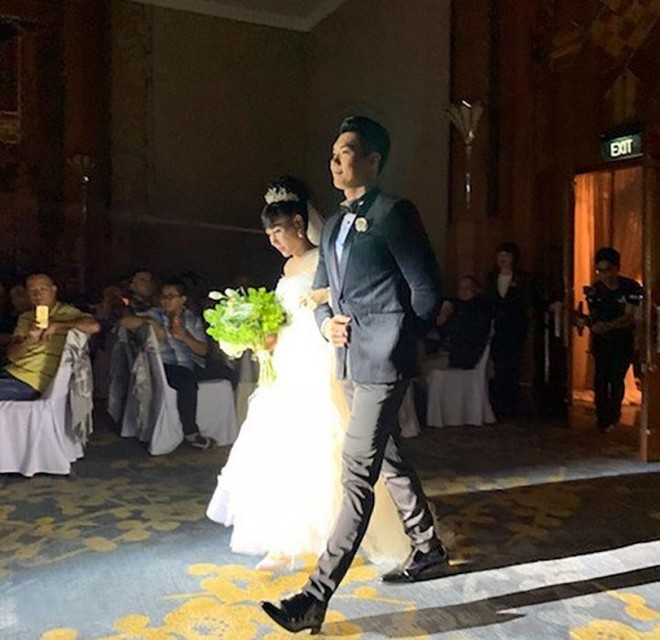 Đám cưới Trương Nam Thành và bạn gái doanh nhân lớn tuổi - Ảnh 2.