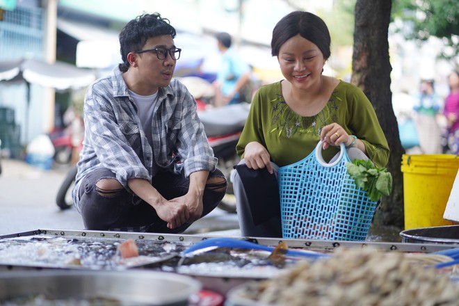 Trấn Thành làm soái ca mái ngố trong phim Tết Cua Lại Vợ Bầu - Ảnh 3.