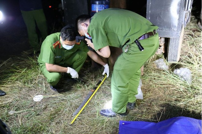 Tới nhà đòi tiền, nhóm giang hồ đâm chết con trai của con nợ ở Sài Gòn - Ảnh 1.