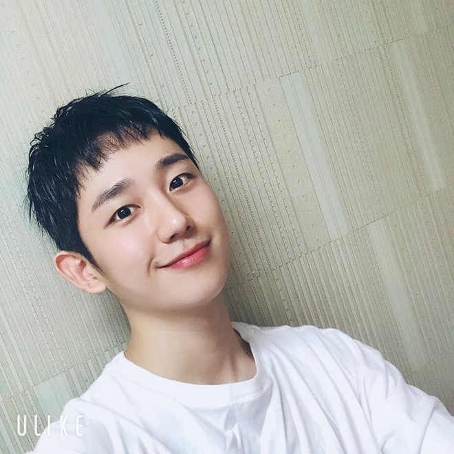 Mẫn Ti&ecirc;n, Salim khoe ảnh selfie với Jung Hae In - mỹ nam Chị đẹp mua cơm ngon cho t&ocirc;i - Ảnh 6.