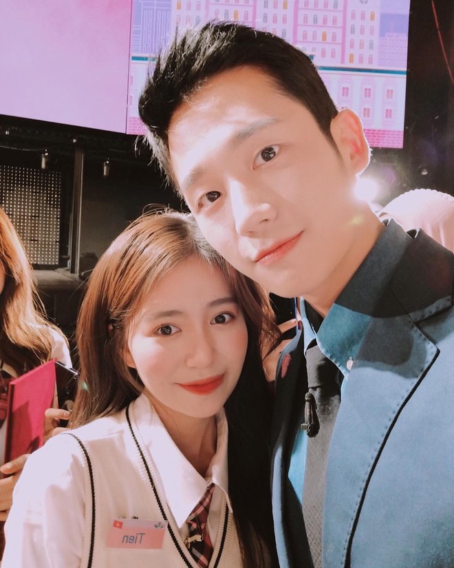 Mẫn Ti&ecirc;n, Salim khoe ảnh selfie với Jung Hae In - mỹ nam Chị đẹp mua cơm ngon cho t&ocirc;i - Ảnh 1.