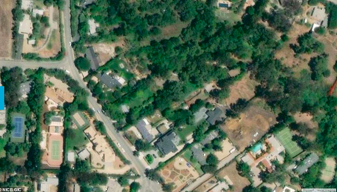 Loạt ảnh vệ tinh về khung cảnh hoang tàn tại nhà Miley Cyrus và nhiều sao khác sau đám cháy rừng ở California - Ảnh 3.