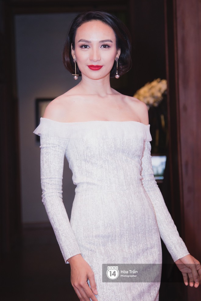 HHen Ni&ecirc; ch&iacute;nh thức lựa chọn B&aacute;nh m&igrave; l&agrave; trang phục d&acirc;n tộc mang đến Miss Universe 2018 - Ảnh 11.