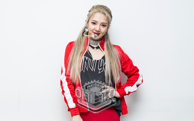 Hyoyeon chia sẻ phản ứng của các thành viên SNSD khi nghe bài hát mới của mình, tiết lộ tai nạn khi quay MV - Ảnh 1.