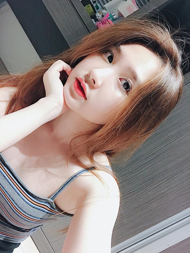 Bản đồ bạn g&aacute;i cầu thủ Việt: Kh&ocirc;ng phải l&agrave; xinh đẹp nhất v&ugrave;ng th&igrave; cũng giỏi kinh doanh, c&oacute; gia thế khủng - Ảnh 9.