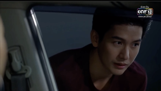 Cưới vợ chưa được bao l&acirc;u, ho&agrave;ng tử nụ cười Push Puttichai y&ecirc;u đương thần tốc Bee Namthip trong Cuộc Chiến Producer - Ảnh 6.