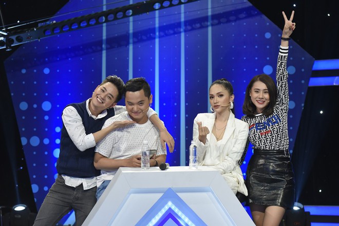 Hương Giang đối đầu Thanh Duy trong gameshow thi... đoán tuổi khách mời - Ảnh 5.