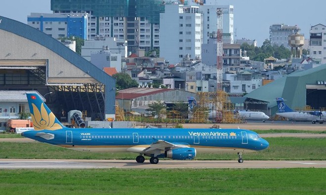 Việt Nam Philippin: Vietnam Airlines bố trí chuyến bay thẳng cho CĐV - Ảnh 1.