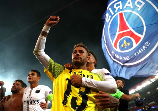 Neymar ghi bàn và lập kỷ lục giúp PSG đẩy Liverpool đến sát miệng vực - Ảnh 2.