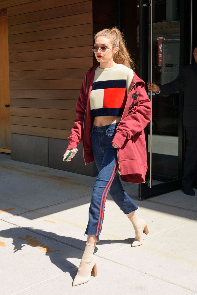 Nhan sắc gây mê mệt của Gigi Hadid: Ngực đẹp tự nhiên, bụng không nếp gấp, đến phong cách cũng chất phát ngất - Ảnh 25.