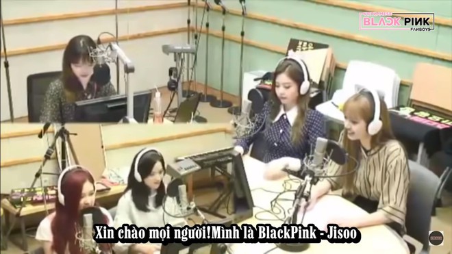 Jennie từng ch&agrave;o kh&aacute;n giả m&agrave; qu&ecirc;n giới thiệu m&igrave;nh l&agrave; th&agrave;nh vi&ecirc;n của BLACKPINK? - Ảnh 3.
