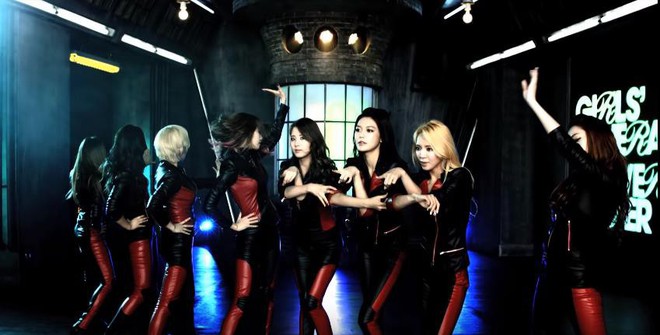 C&oacute; thể bạn chưa biết: SNSD từng c&oacute; ca kh&uacute;c c&oacute;p nhặt lại vũ đạo của c&aacute;c hit cũ th&uacute; vị thế n&agrave;y - Ảnh 12.
