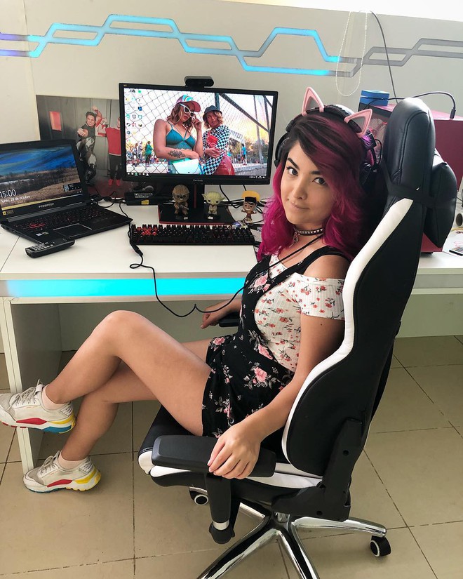 Profile dàn hot girl sẽ cùng streamer Misthy khuấy đảo All Star 2018 - Ảnh 20.